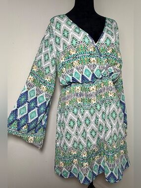 The Cousin Couture, Long Sleeved Boho Bell Sleeve Faux Wrap Dress, Size L